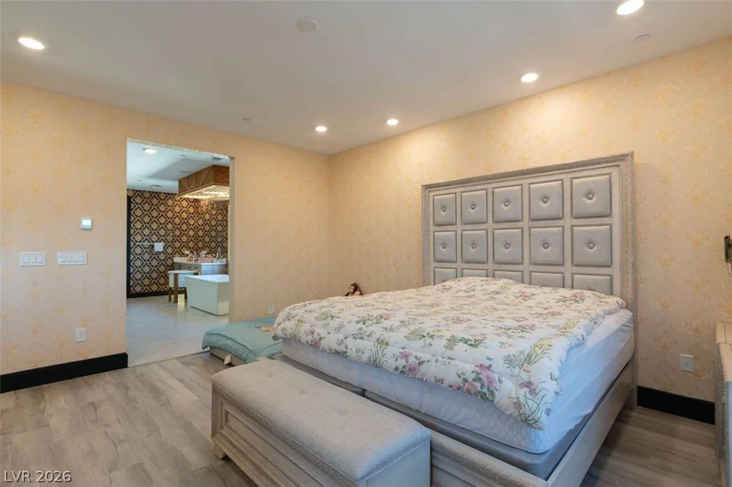 12154 Harris Summit, Las Vegas, NV 89138