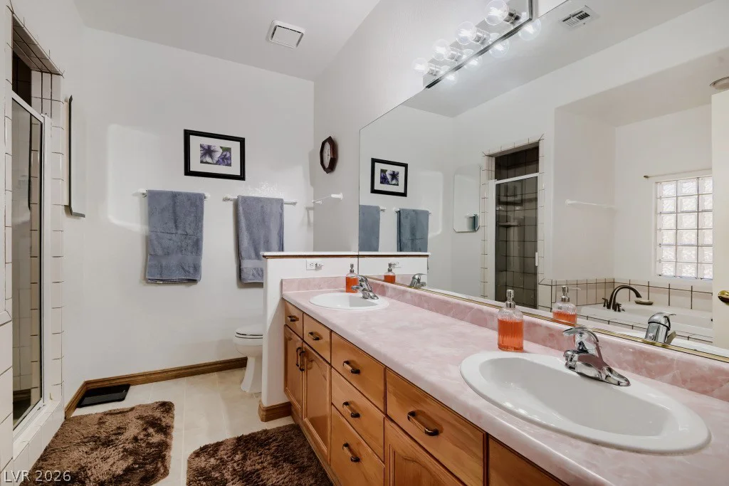 307 Hull, Henderson, NV 89015