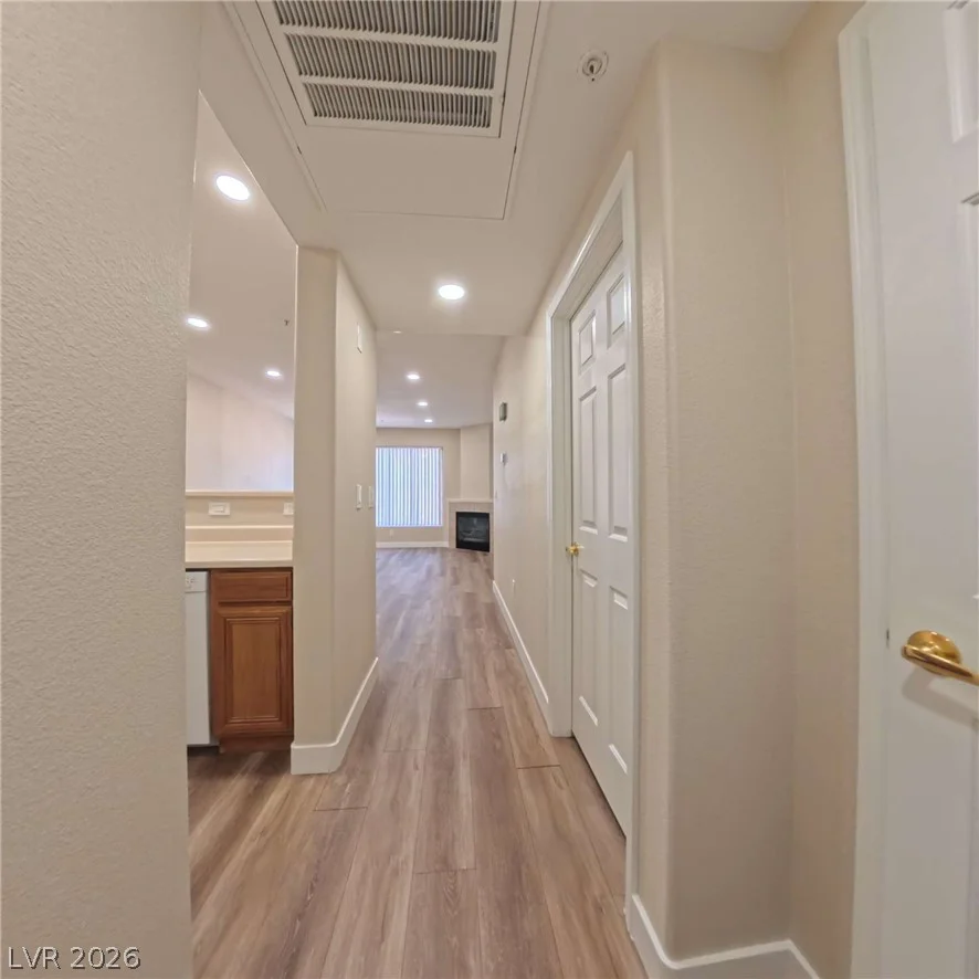 7151 Durango, Las Vegas, NV 89113