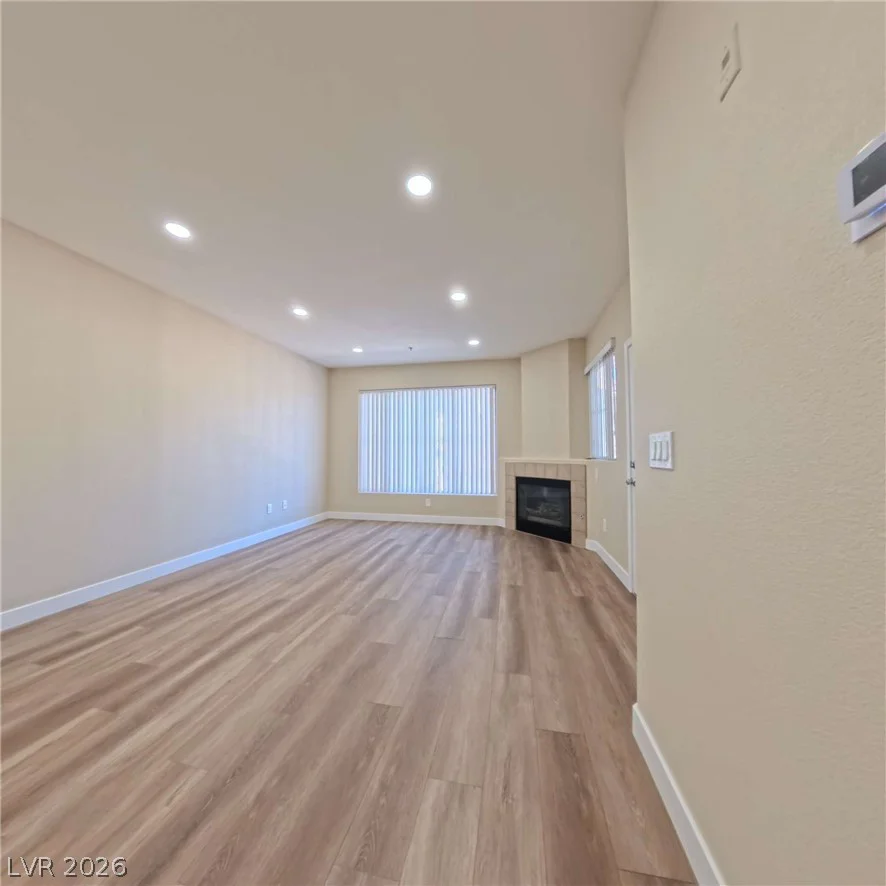 7151 Durango, Las Vegas, NV 89113