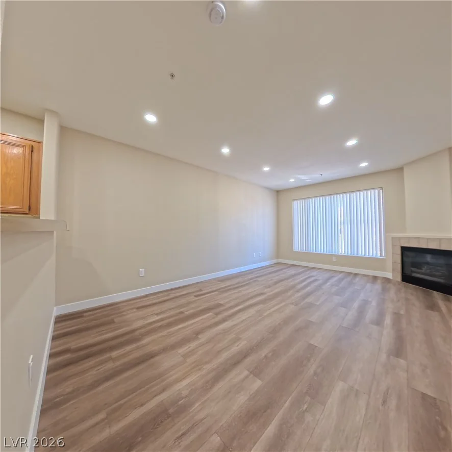 7151 Durango, Las Vegas, NV 89113