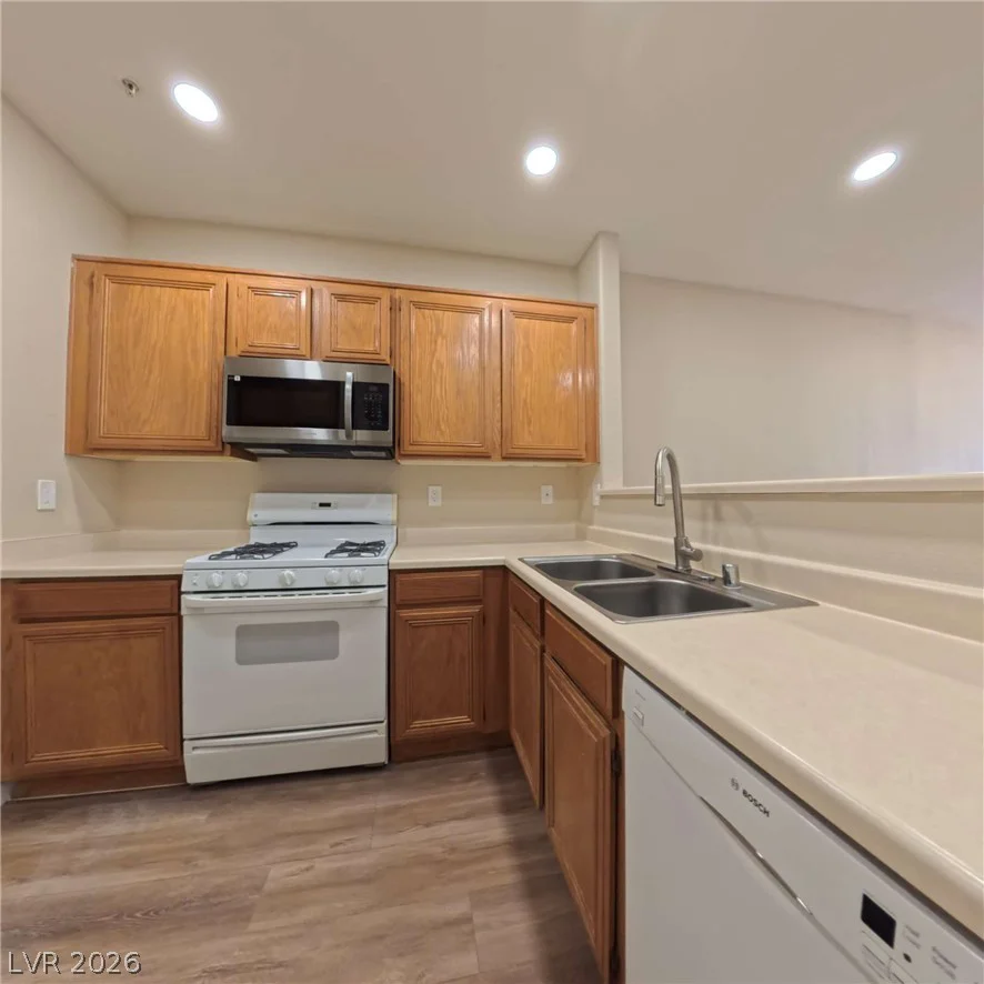 7151 Durango, Las Vegas, NV 89113
