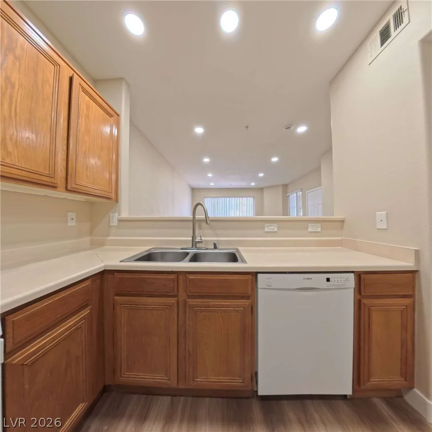 7151 Durango, Las Vegas, NV 89113