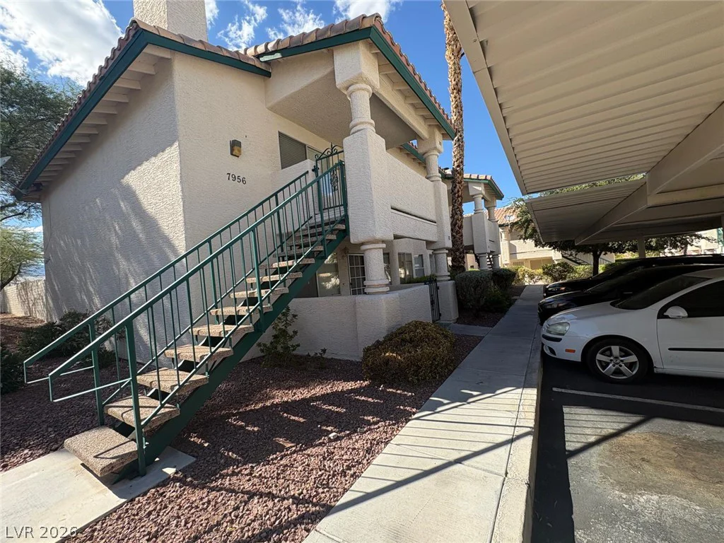 7956 Terrace Rock, Las Vegas, NV 89128