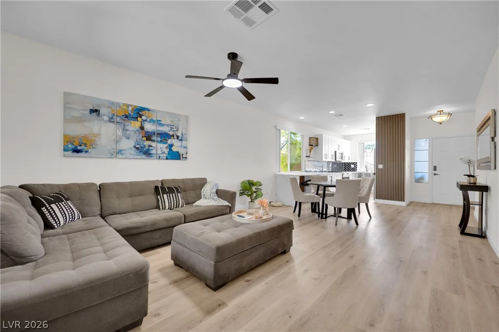 10668 Windrose Point, Las Vegas, NV 89144