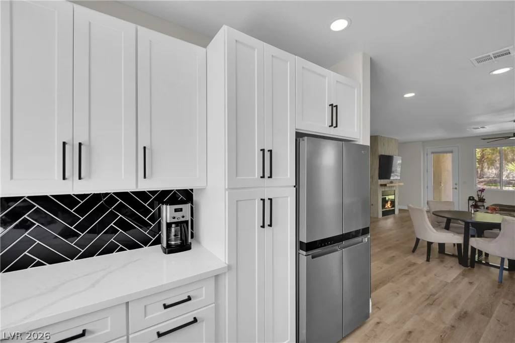 10668 Windrose Point, Las Vegas, NV 89144