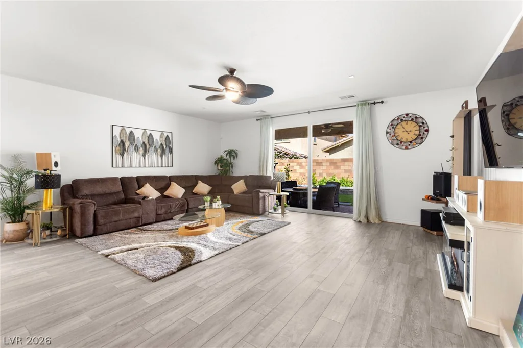 808 Aurelie Ridge, Henderson, NV 89011
