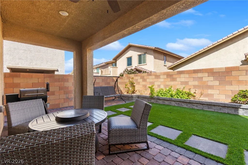 808 Aurelie Ridge, Henderson, NV 89011