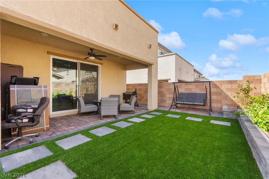 808 Aurelie Ridge, Henderson, NV 89011