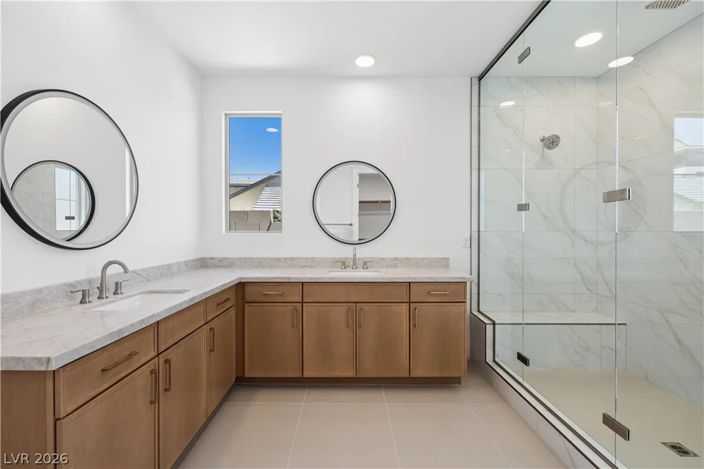 971 Golden Summit, Las Vegas, NV 89138