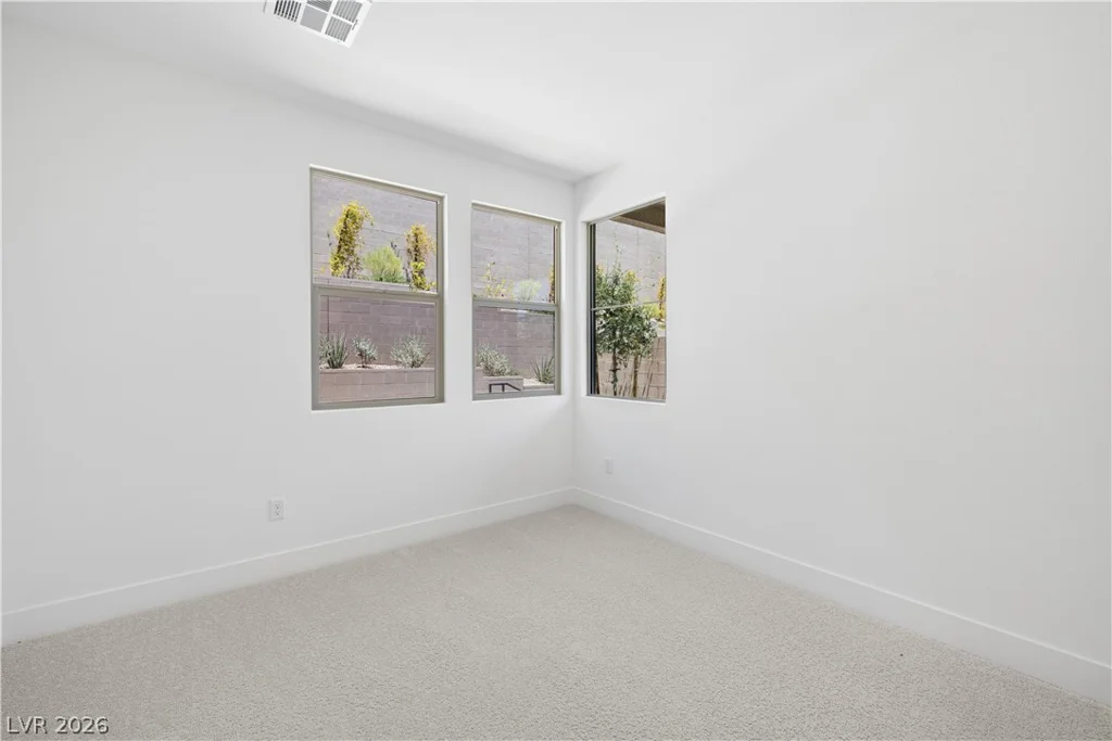 971 Golden Summit, Las Vegas, NV 89138