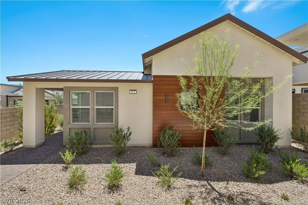 971 Golden Summit, Las Vegas, NV 89138