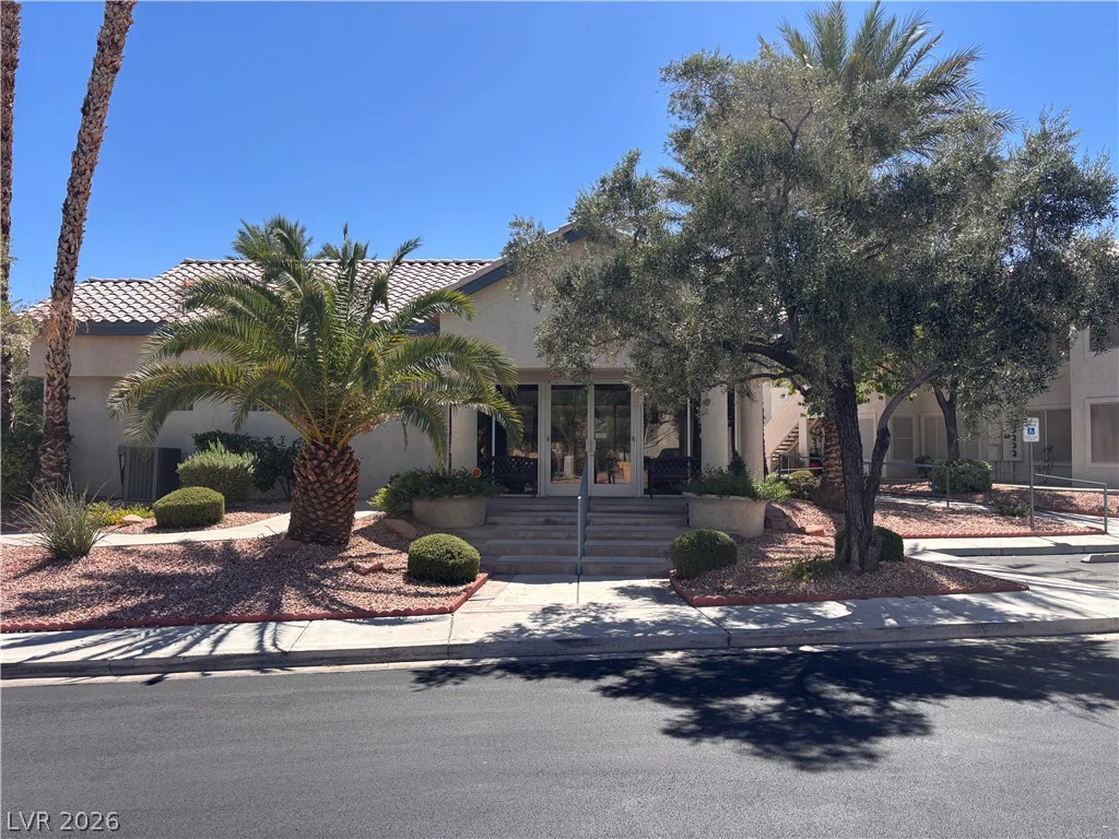 3425 Russell, Las Vegas, NV 89120