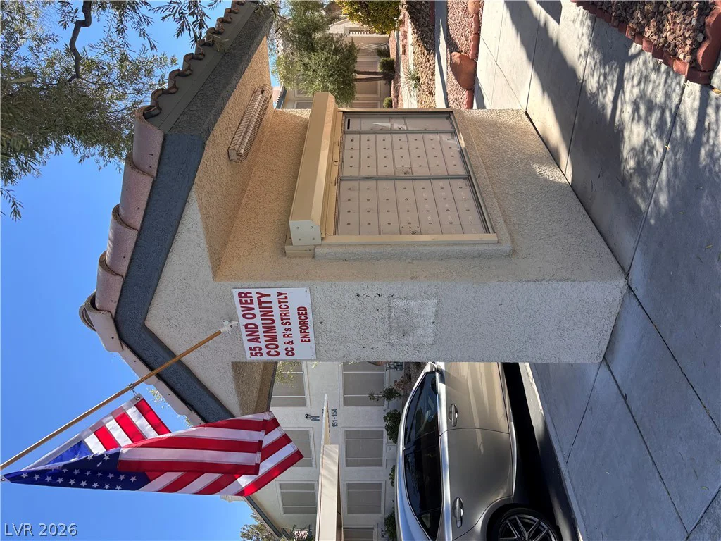 3425 Russell, Las Vegas, NV 89120