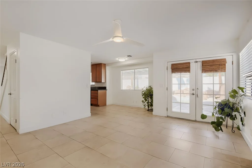 4279 Hebron, Las Vegas, NV 89147