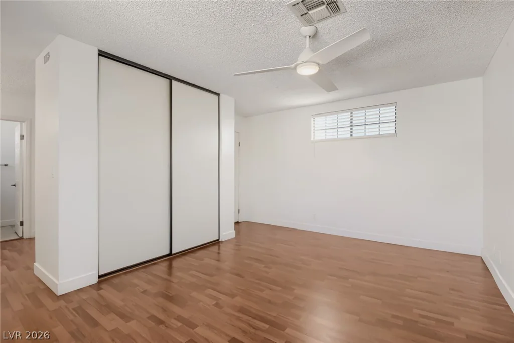 4279 Hebron, Las Vegas, NV 89147