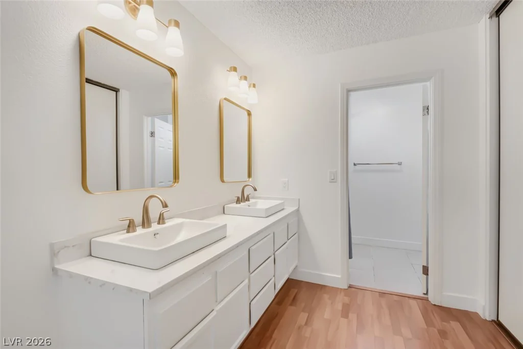 4279 Hebron, Las Vegas, NV 89147