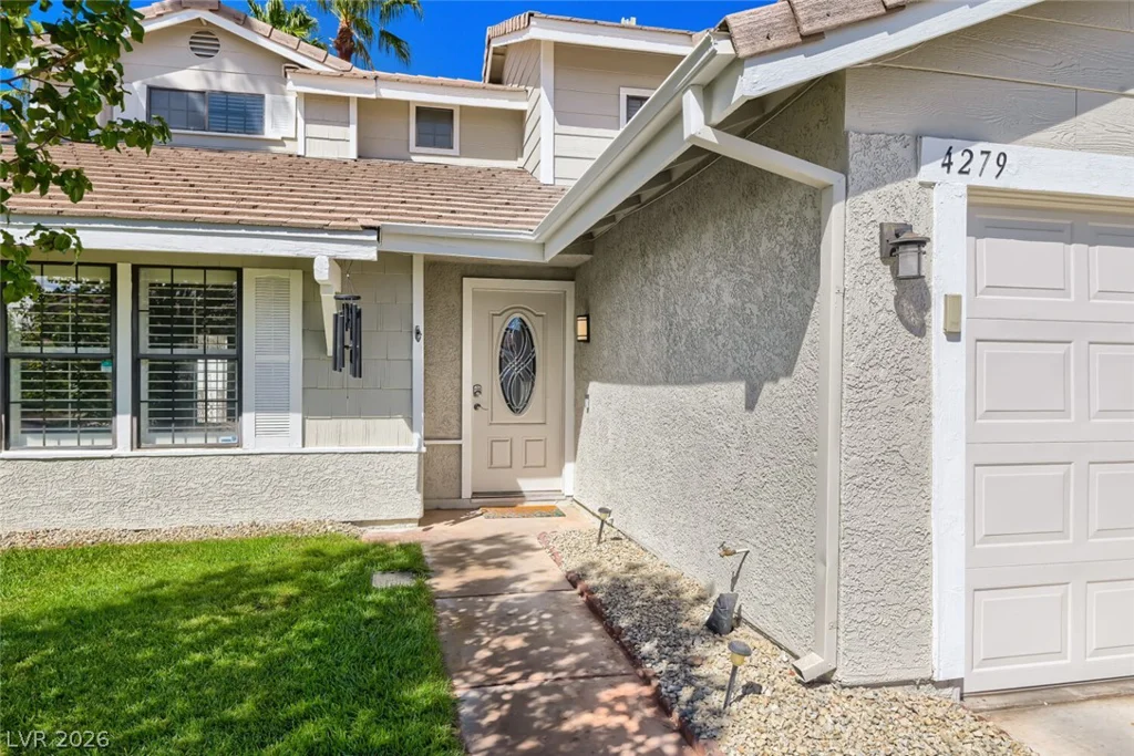 4279 Hebron, Las Vegas, NV 89147