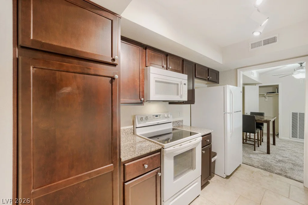 2854 Geary, Las Vegas, NV 89109