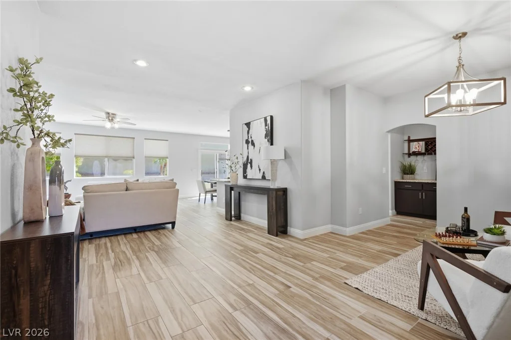 686 Fynn Valley, Las Vegas, NV 89148