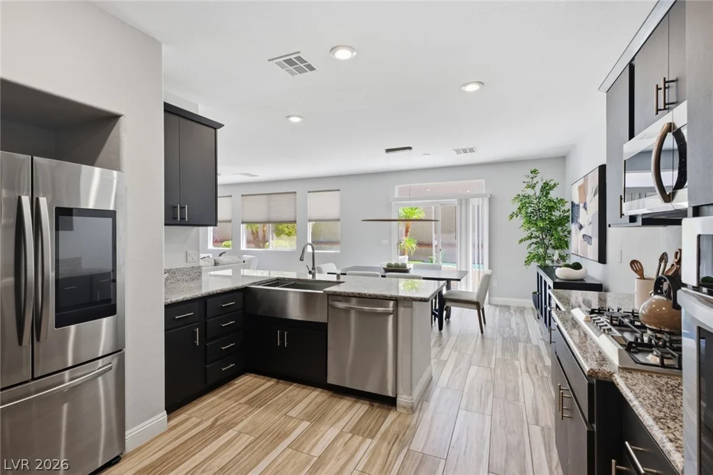 686 Fynn Valley, Las Vegas, NV 89148