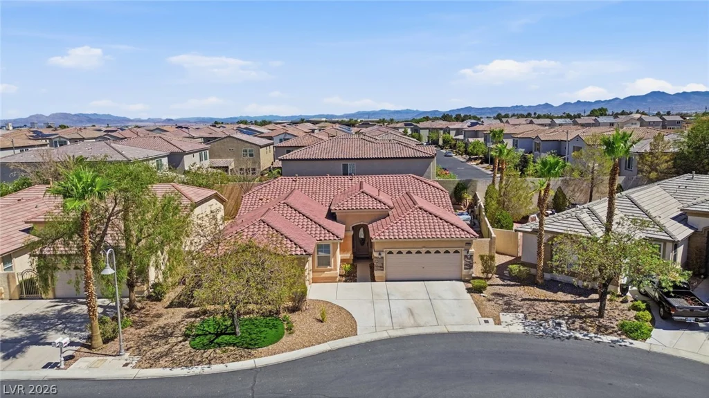 686 Fynn Valley, Las Vegas, NV 89148