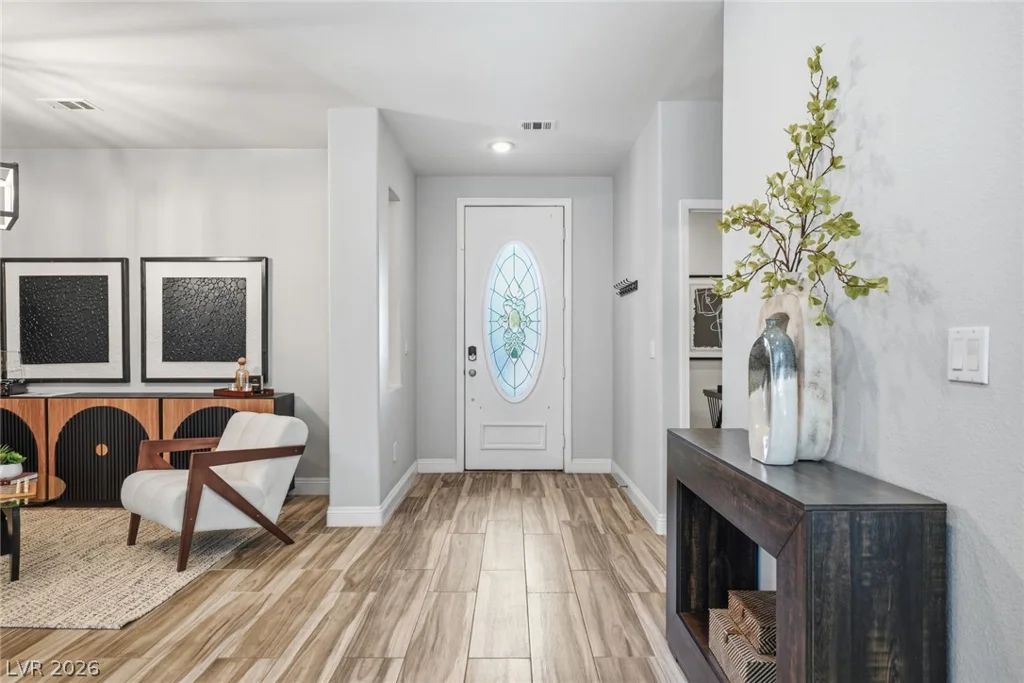 686 Fynn Valley, Las Vegas, NV 89148