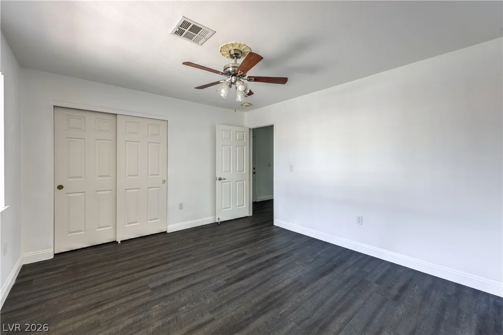 2851 Valley View, Las Vegas, NV 89102