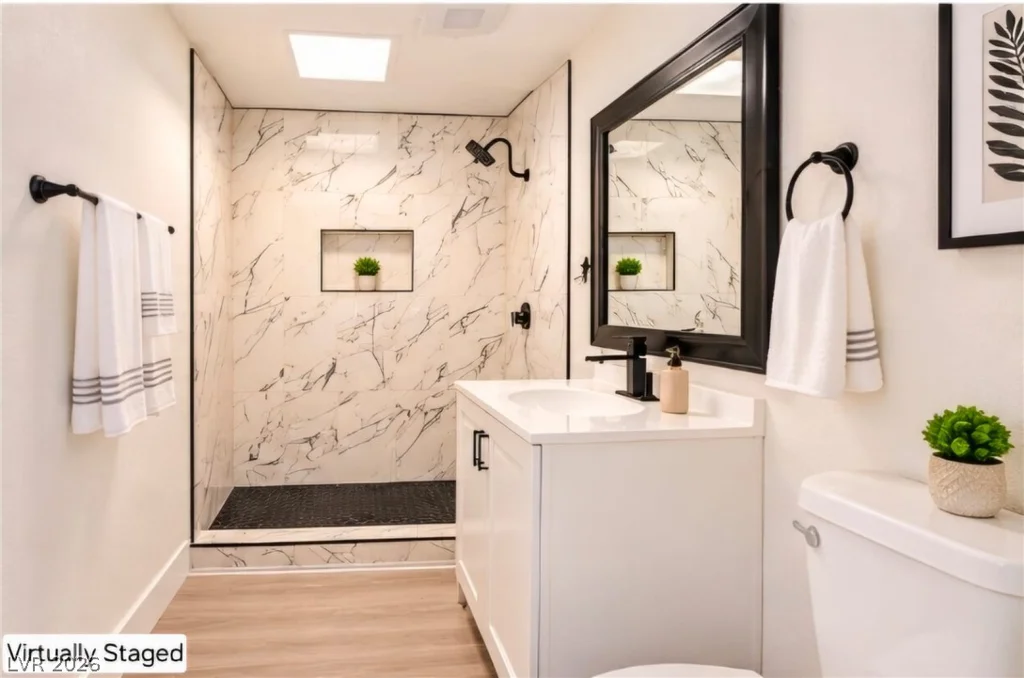 2206 Oakey, Las Vegas, NV 89104
