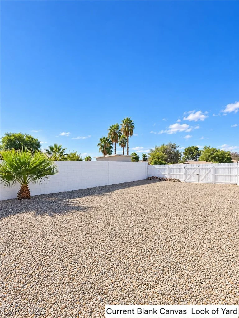 2206 Oakey, Las Vegas, NV 89104