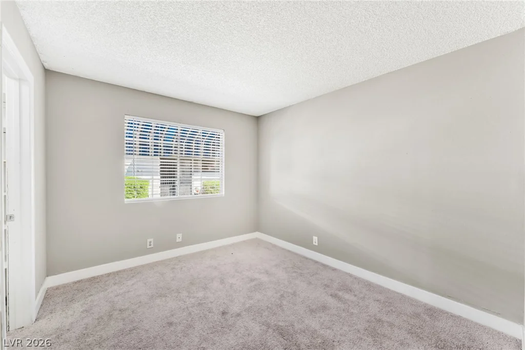 213 Lamb, Las Vegas, NV 89110