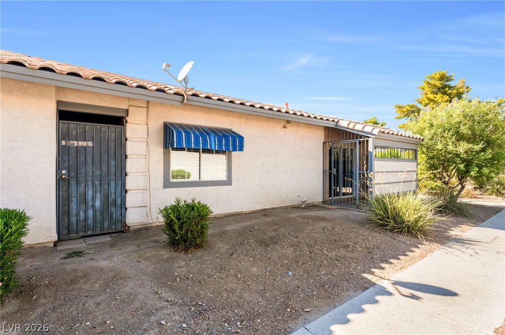 213 Lamb, Las Vegas, NV 89110
