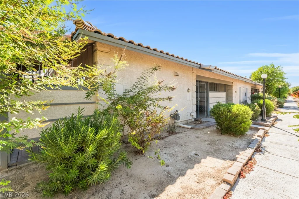 213 Lamb, Las Vegas, NV 89110