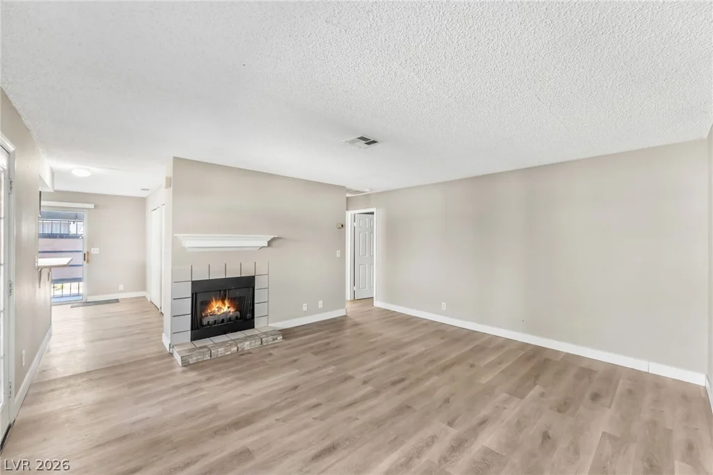 213 Lamb, Las Vegas, NV 89110