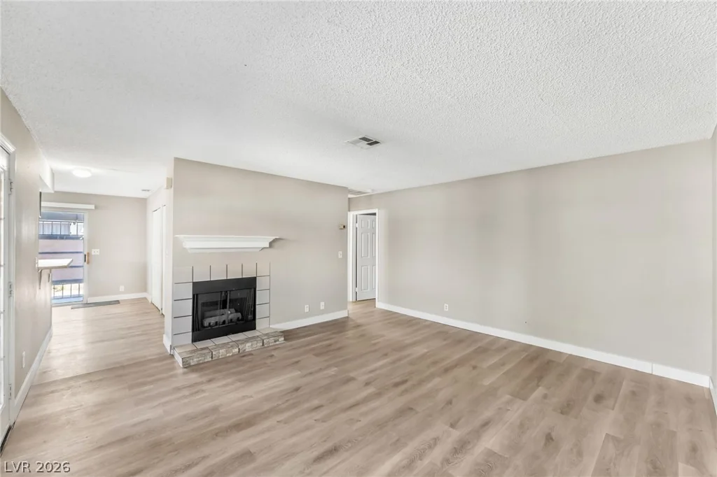 213 Lamb, Las Vegas, NV 89110