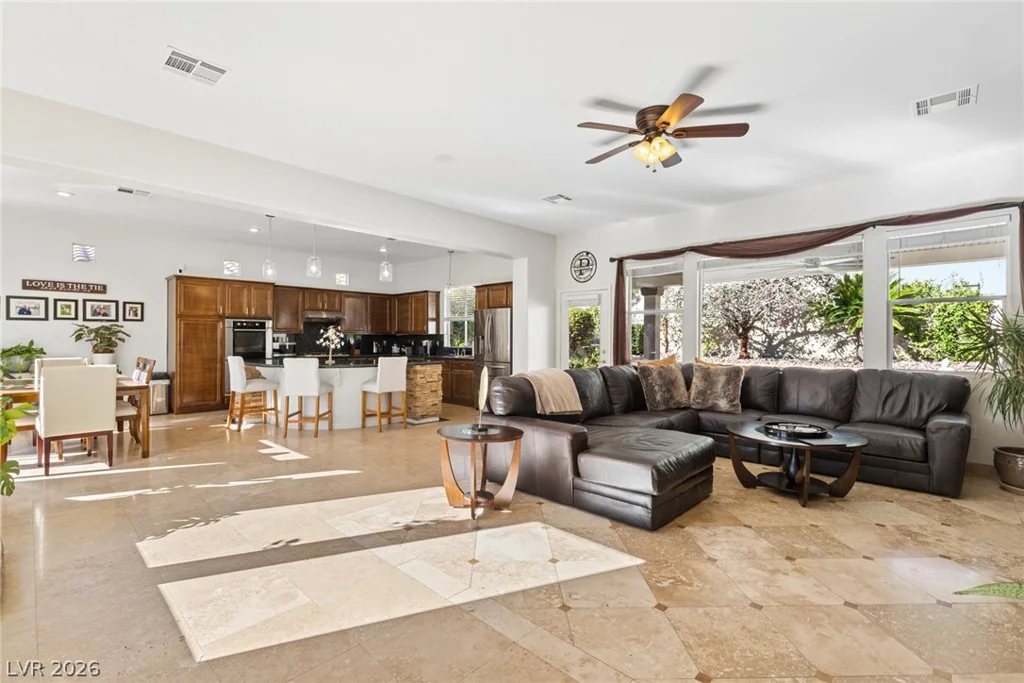1855 Taylorville, Las Vegas, NV 89135