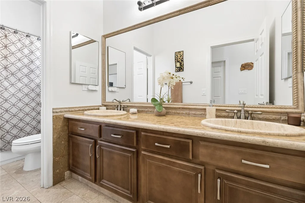 1855 Taylorville, Las Vegas, NV 89135
