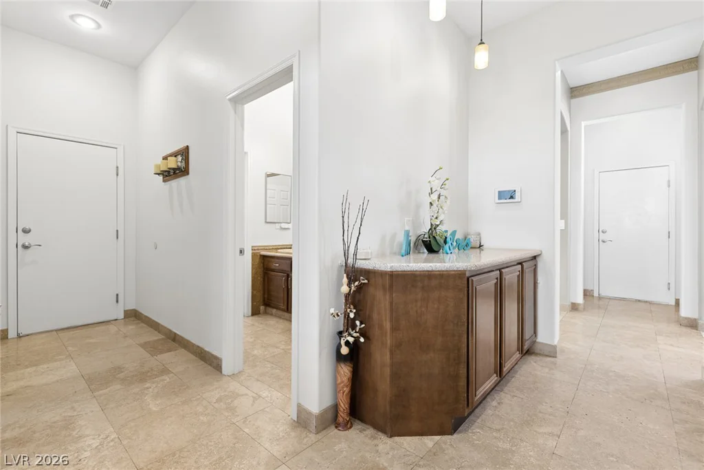 1855 Taylorville, Las Vegas, NV 89135