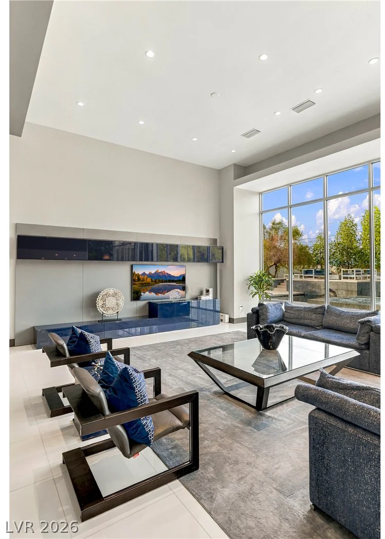 3716 Caesars, Las Vegas, NV 89120