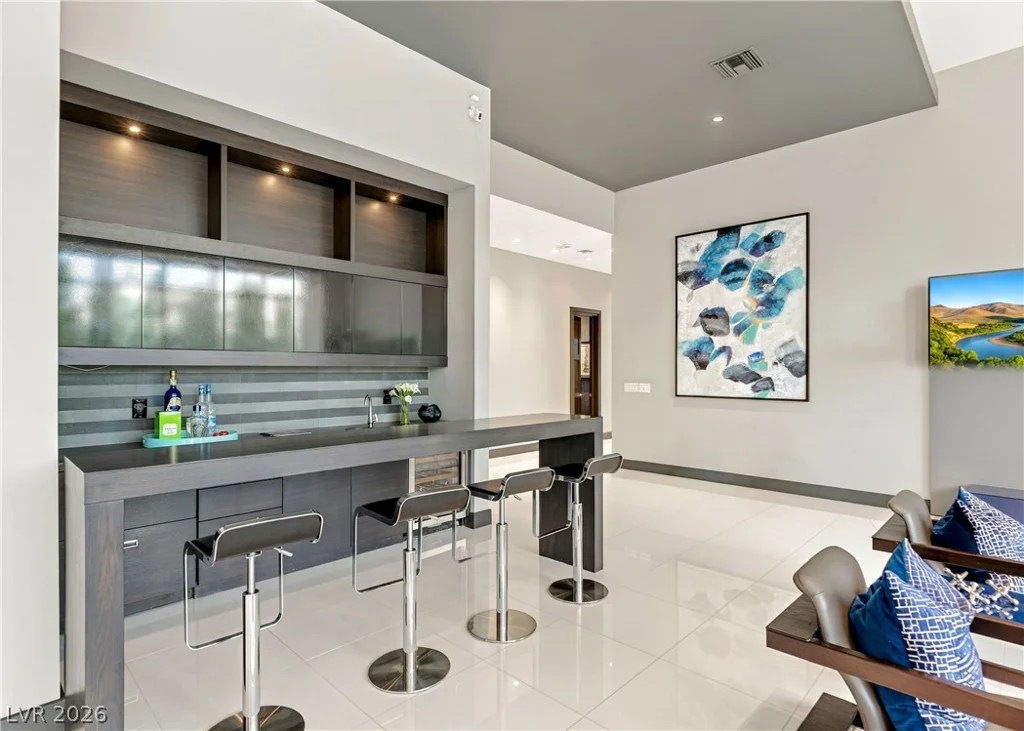 3716 Caesars, Las Vegas, NV 89120