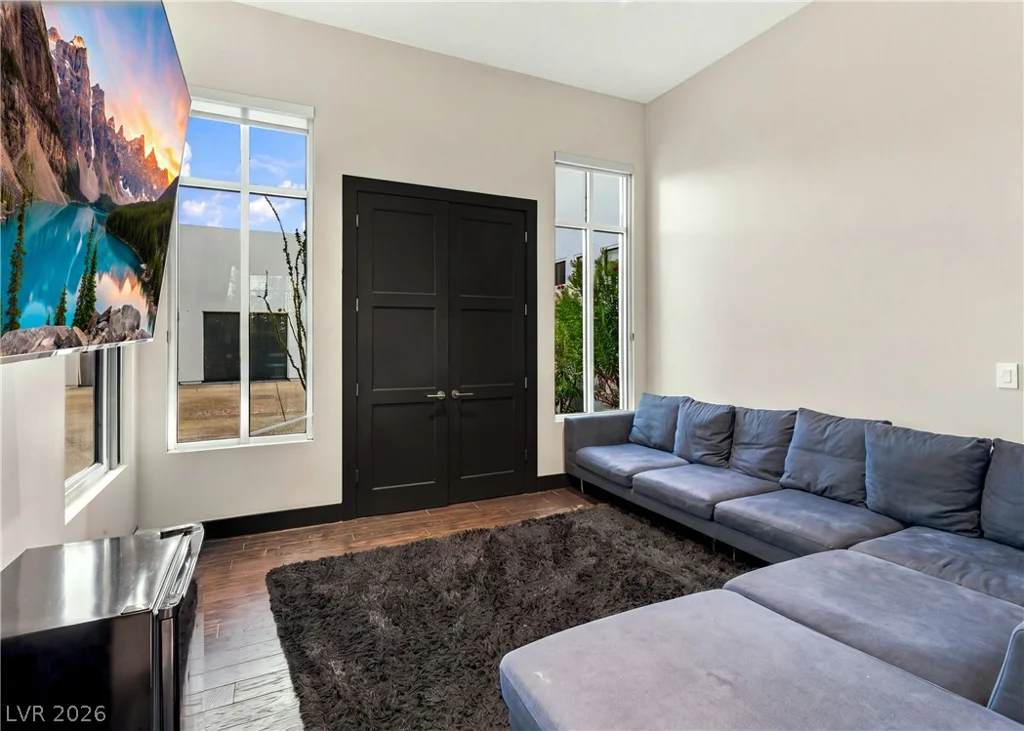 3716 Caesars, Las Vegas, NV 89120