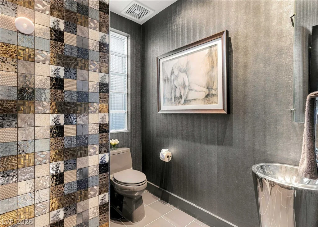 3716 Caesars, Las Vegas, NV 89120