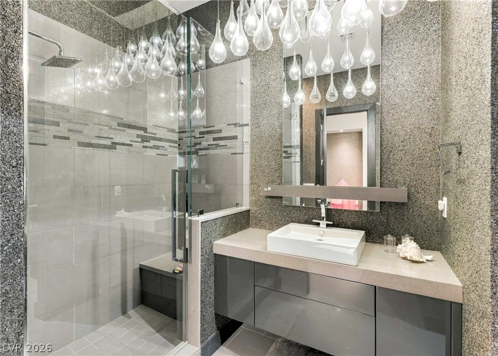 3716 Caesars, Las Vegas, NV 89120