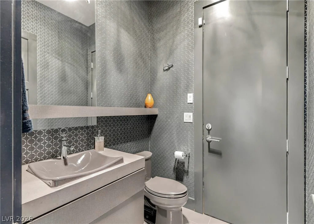 3716 Caesars, Las Vegas, NV 89120