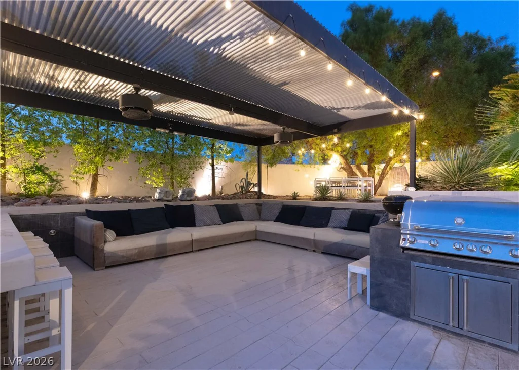 3716 Caesars, Las Vegas, NV 89120