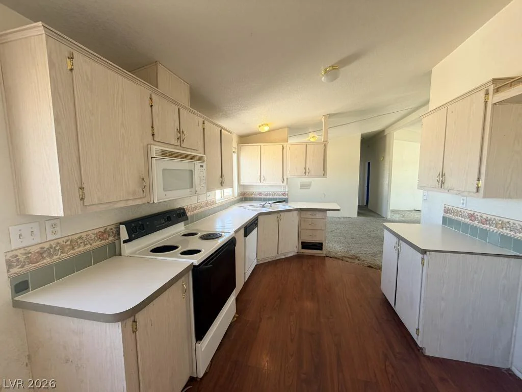 4290 Jacob, Pahrump, NV 89048