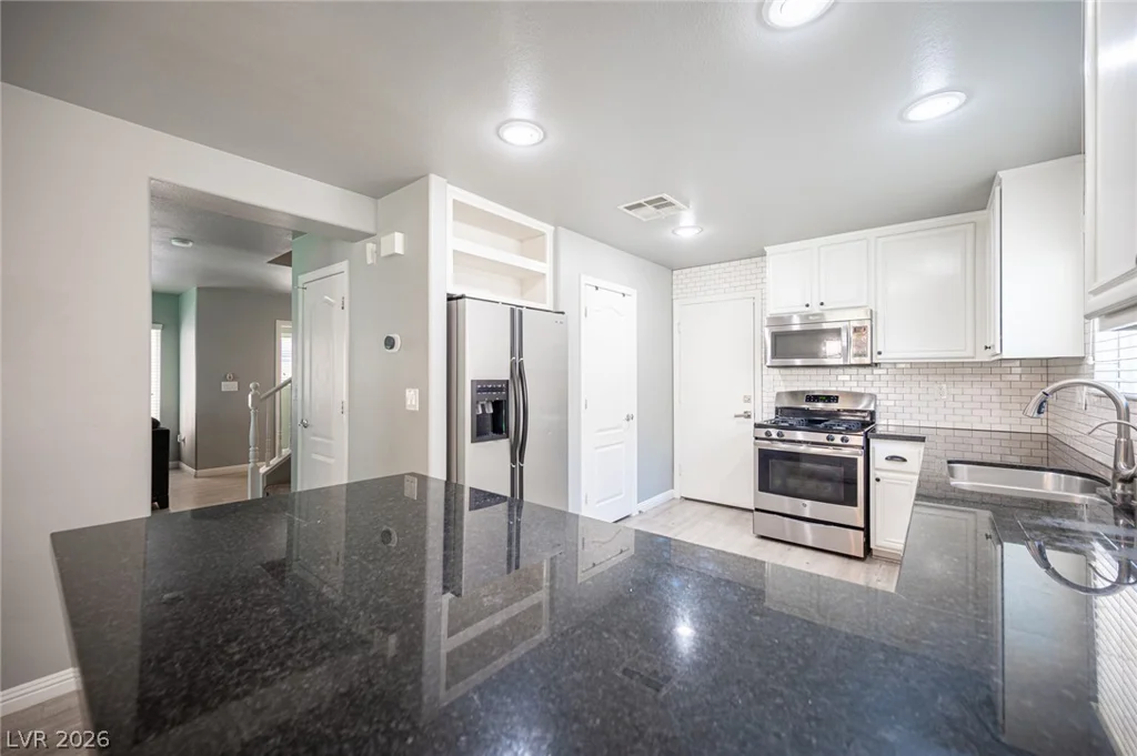 2436 Crane, North Las Vegas, NV 89084