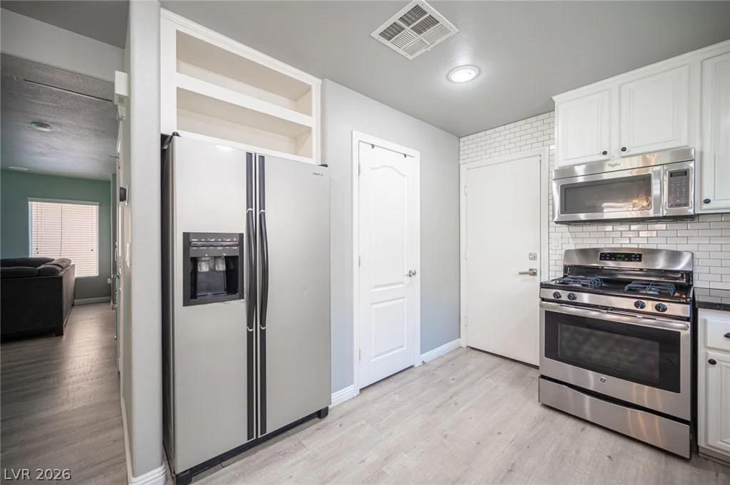 2436 Crane, North Las Vegas, NV 89084