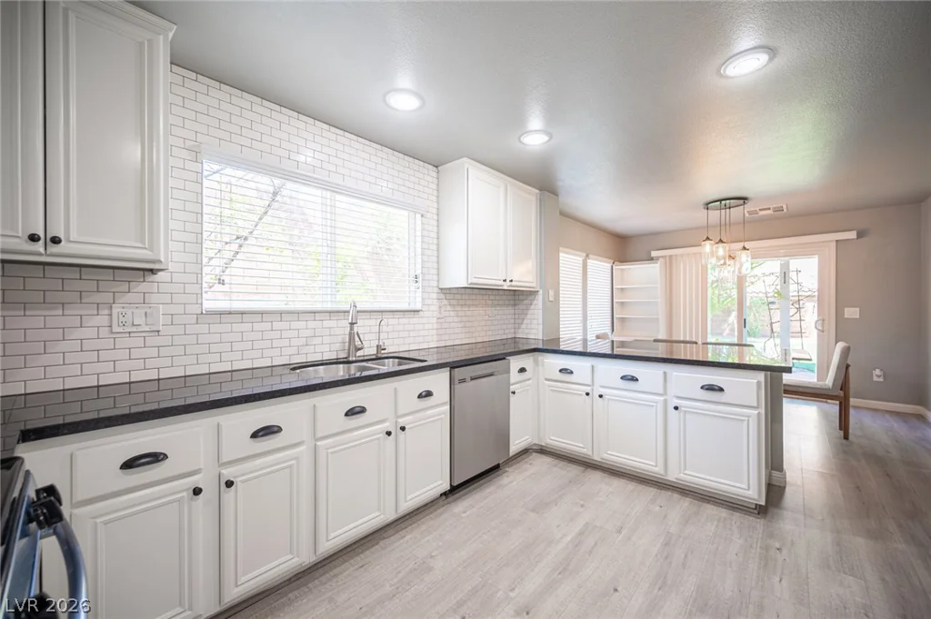 2436 Crane, North Las Vegas, NV 89084