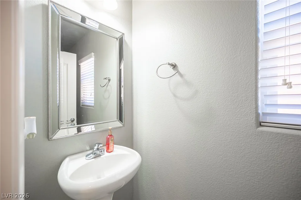 2436 Crane, North Las Vegas, NV 89084